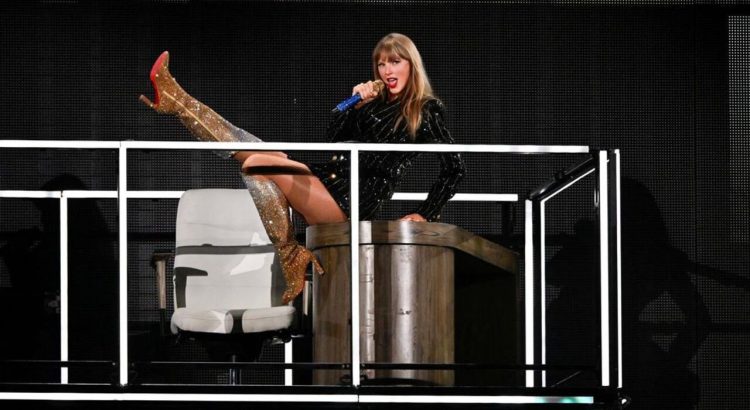 Taylor Swift Plans to Buy Back the Masters of Her Six Old Albums from Shamrock Capital