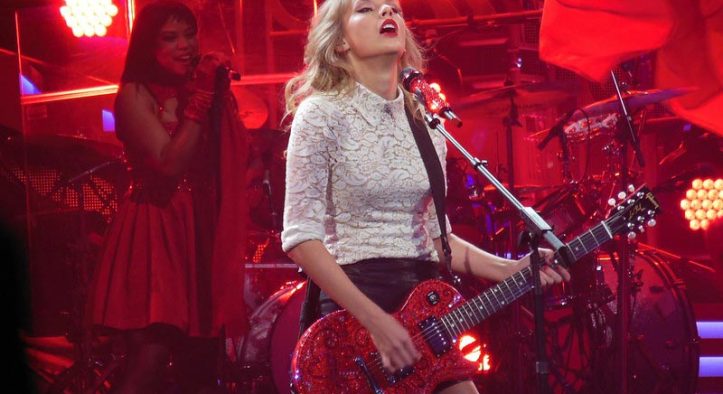 Pop Music Present: A Look at What Distinguishes Today’s Contemporary Sound