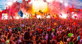 Music Festivals: Hybrid Concerts Merging Holograms and Live Bands