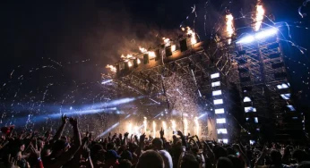 The Future of Music Festivals: Holograms, AI, and Live Bands Combined